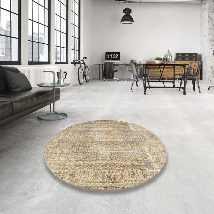 Round Traditional Dark Almond Brown Persian Rug in a Office, tr3443