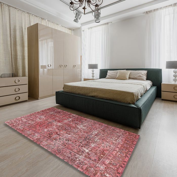 Traditional Cherry Red Persian Rug in a Bedroom, tr3448