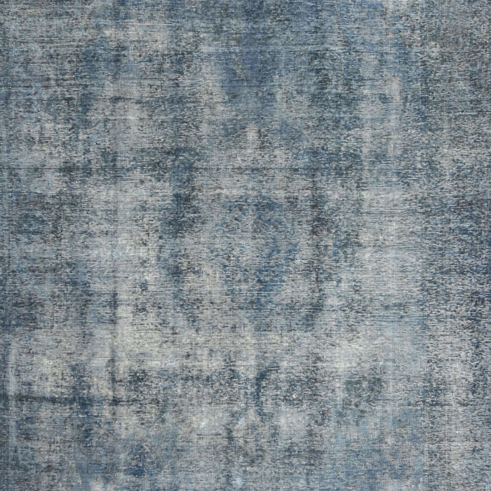 Machine Washable Traditional Dark Gray Rug, wshtr3457