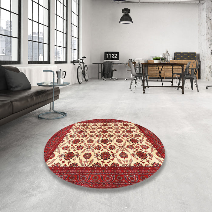Round Machine Washable Traditional Sandy Brown Rug in a Office, wshtr3499