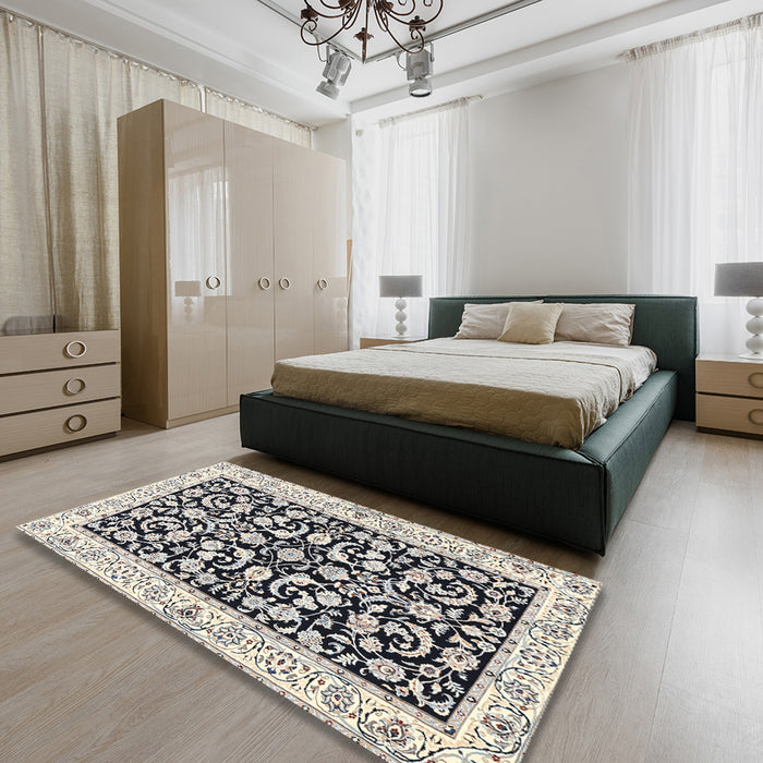 Machine Washable Traditional Gray Rug in a Bedroom, wshtr3526