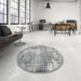 Round Traditional Silver Gray Persian Rug in a Office, tr3547