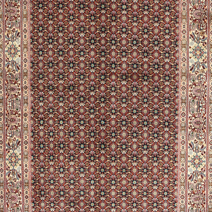 Machine Washable Traditional Saffron Red Rug, wshtr3550
