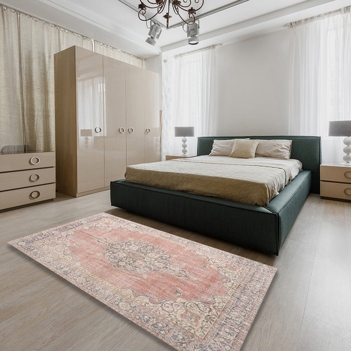 Machine Washable Traditional Light Copper Gold Rug in a Bedroom, wshtr3586