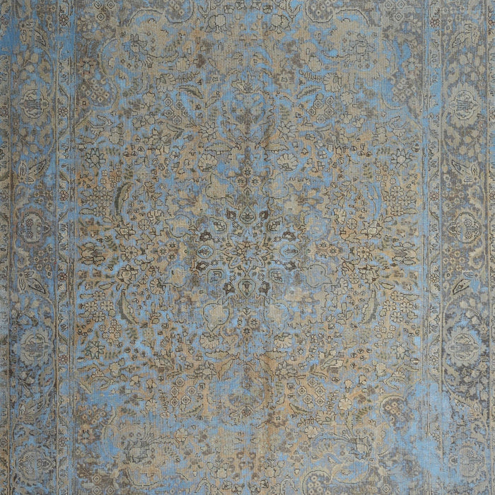 Machine Washable Traditional Smokey Gray Rug, wshtr3602