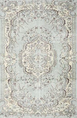 Machine Washable Traditional Dark Gray Rug, wshtr3609