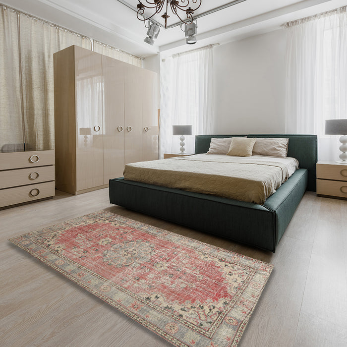 Traditional Rust Pink Persian Rug in a Bedroom, tr3610