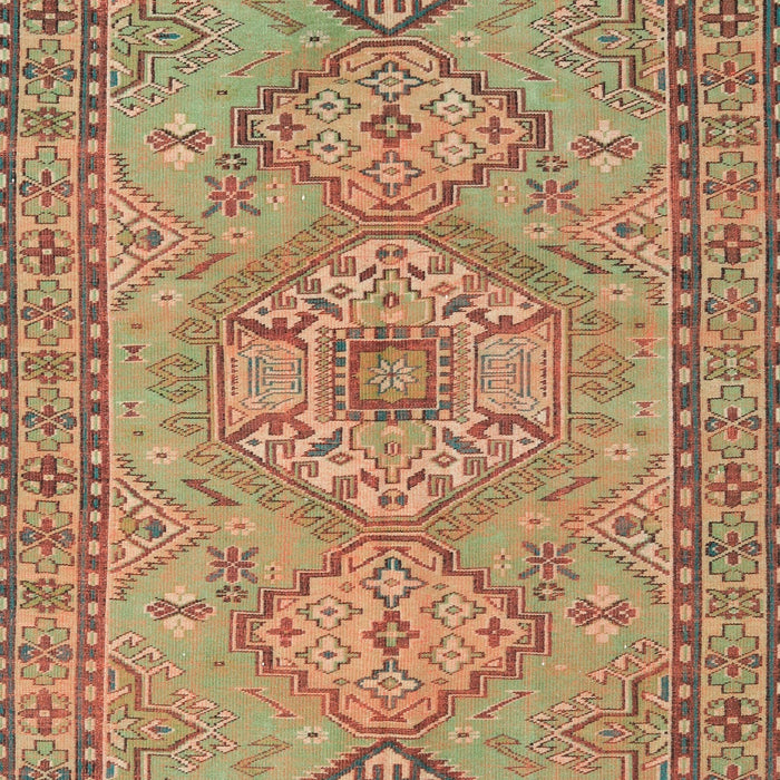 Traditional Red Persian Rug, tr3619