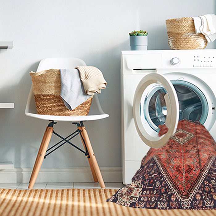 Machine Washable Traditional Saffron Red Rug in a Washing Machine, wshtr3630