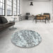 Round Traditional Silver Gray Persian Rug in a Office, tr3644