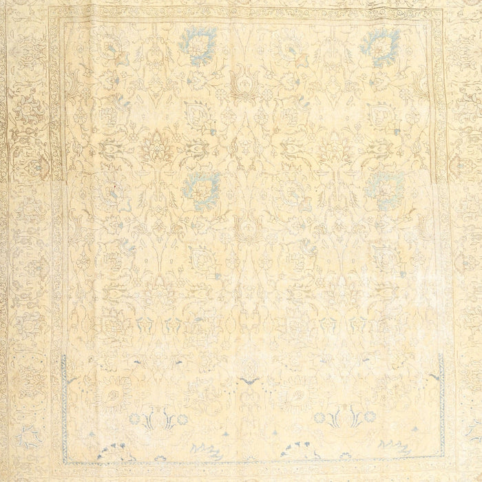Traditional Golden Blonde Gold Persian Rug, tr3652