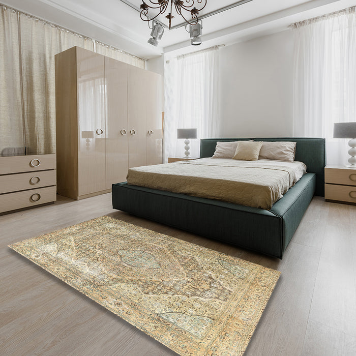 Traditional Dark Almond Brown Medallion Rug in a Bedroom, tr3663