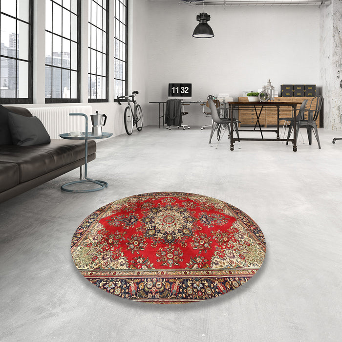 Round Traditional Red Persian Rug in a Office, tr3681