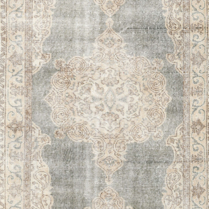 Machine Washable Traditional Gold Rug, wshtr3720