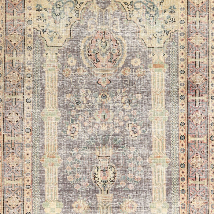 Machine Washable Traditional Camel Brown Rug, wshtr3726