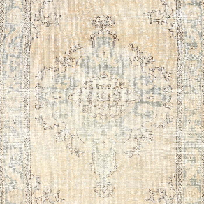 Machine Washable Traditional Moccasin Beige Rug, wshtr3740