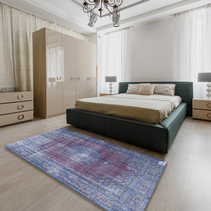 Traditional Deep Purple Persian Rug in a Bedroom, tr3743