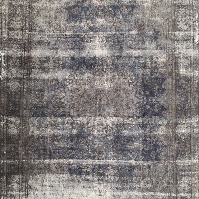 Machine Washable Traditional Ash Gray Rug, wshtr3751
