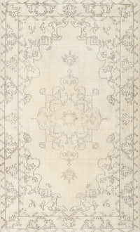 Machine Washable Traditional Blanched Almond Beige Rug, wshtr3754