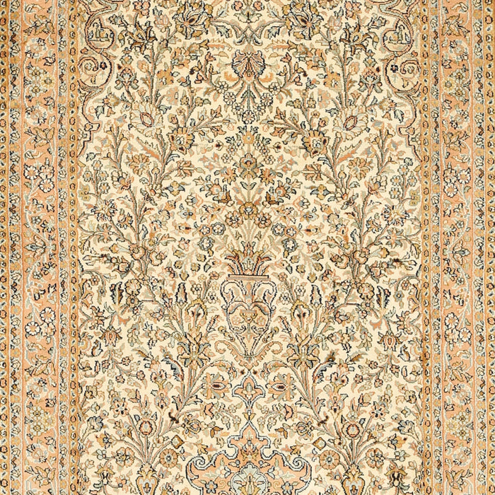 Machine Washable Traditional Brown Gold Rug, wshtr375