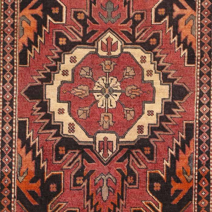 Machine Washable Traditional Rust Pink Rug, wshtr3786