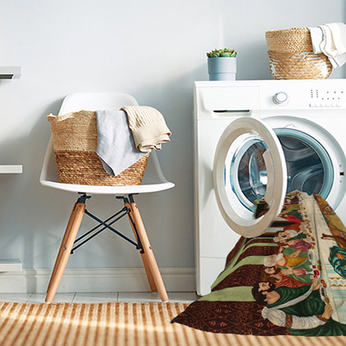 Machine Washable Traditional Metallic Gold Rug in a Washing Machine, wshtr37