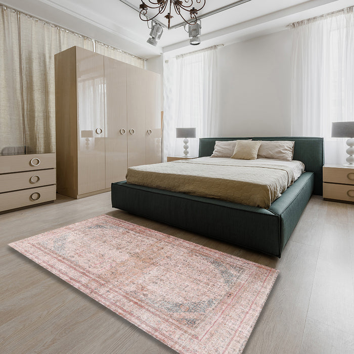 Traditional Light Copper Gold Persian Rug in a Bedroom, tr3810