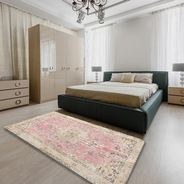 Machine Washable Traditional Desert Sand Beige Rug in a Bedroom, wshtr3825