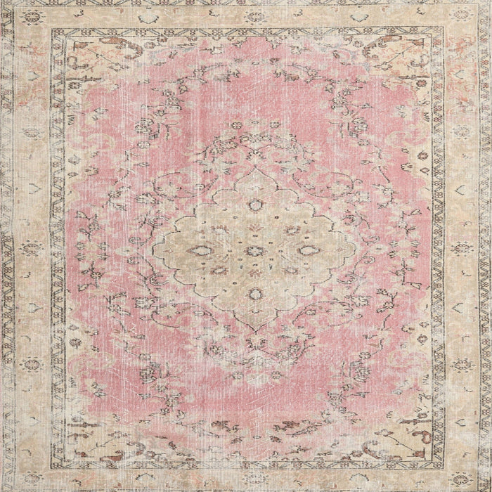Round Machine Washable Traditional Desert Sand Beige Rug, wshtr3825