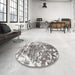 Round Machine Washable Traditional Gray Rug in a Office, wshtr3826
