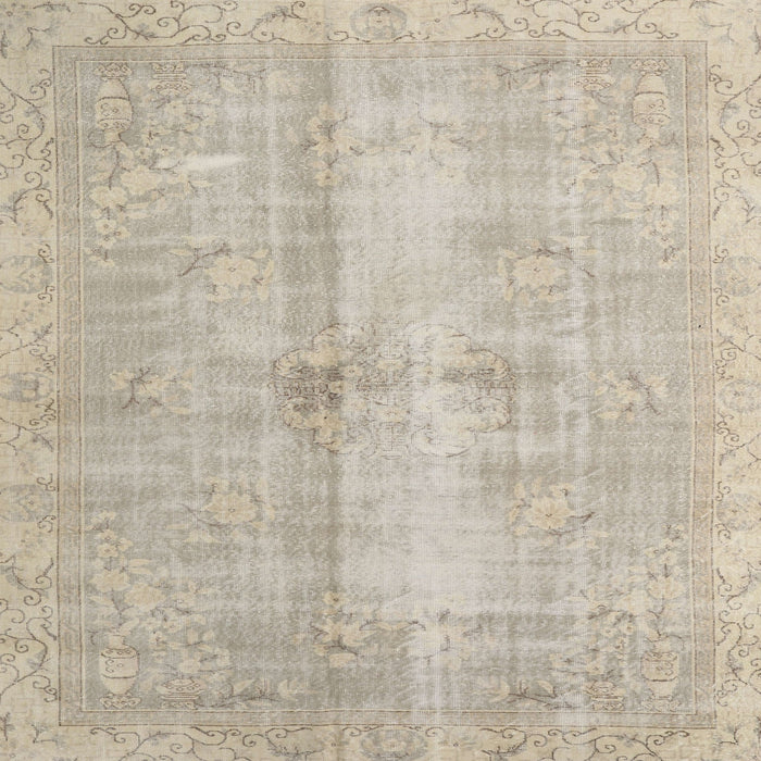 Round Machine Washable Traditional Light French Beige Brown Rug, wshtr3829