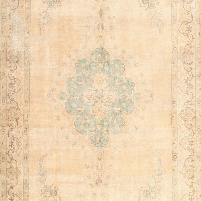 Traditional Khaki Gold Persian Rug, tr3832