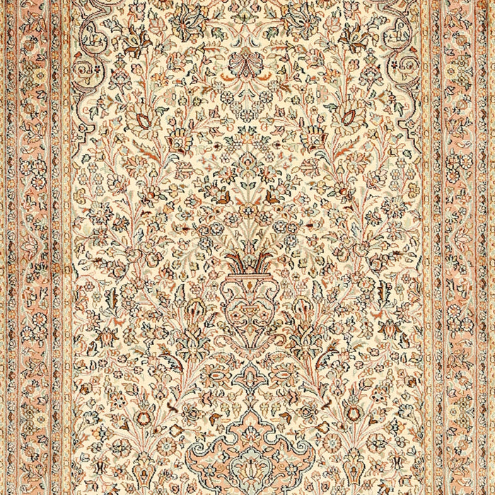 Machine Washable Traditional Khaki Gold Rug, wshtr383
