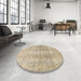 Round Machine Washable Traditional Brown Rug in a Office, wshtr3843