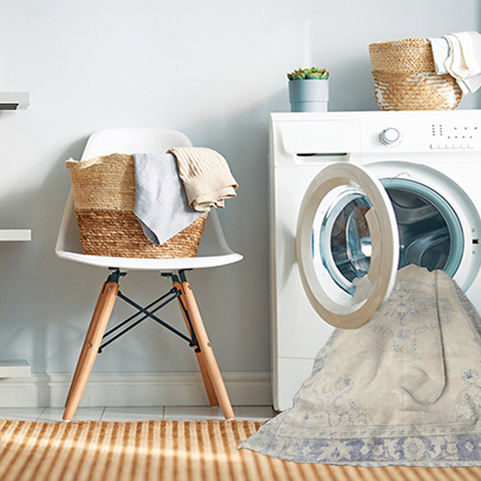 Machine Washable Traditional Silver Pink Rug in a Washing Machine, wshtr3856