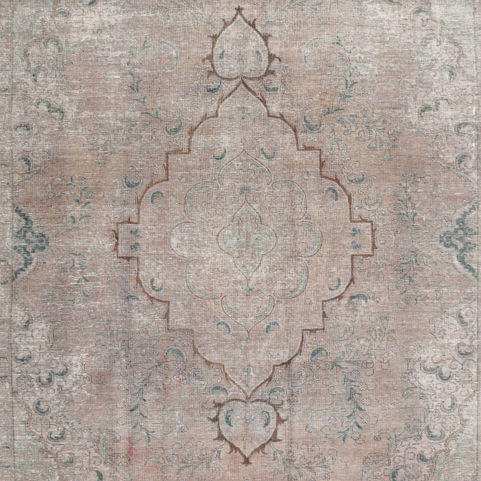 Machine Washable Traditional Rosy Pink Rug, wshtr3858