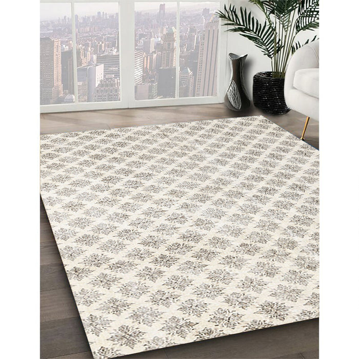 Machine Washable Traditional Champagne Beige Rug in a Family Room, wshtr3860