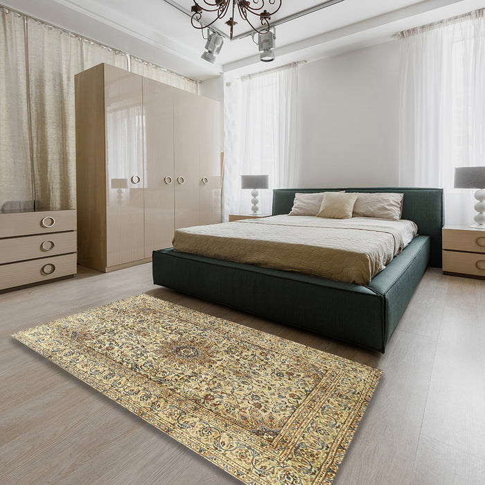 Traditional Brown Medallion Rug in a Bedroom, tr3904