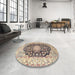 Round Machine Washable Traditional Chestnut Brown Rug in a Office, wshtr3946