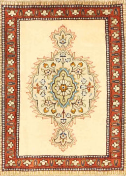 Machine Washable Traditional Sun Yellow Rug, wshtr3958