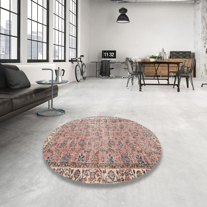 Round Traditional Dark Gold Brown Persian Rug in a Office, tr3987