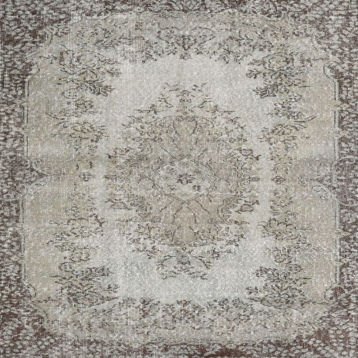 Square Traditional Pale Silver Gray Persian Rug, tr3989