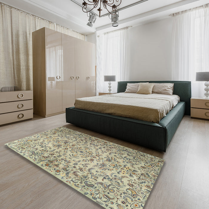 Machine Washable Traditional Khaki Green Rug in a Bedroom, wshtr3995