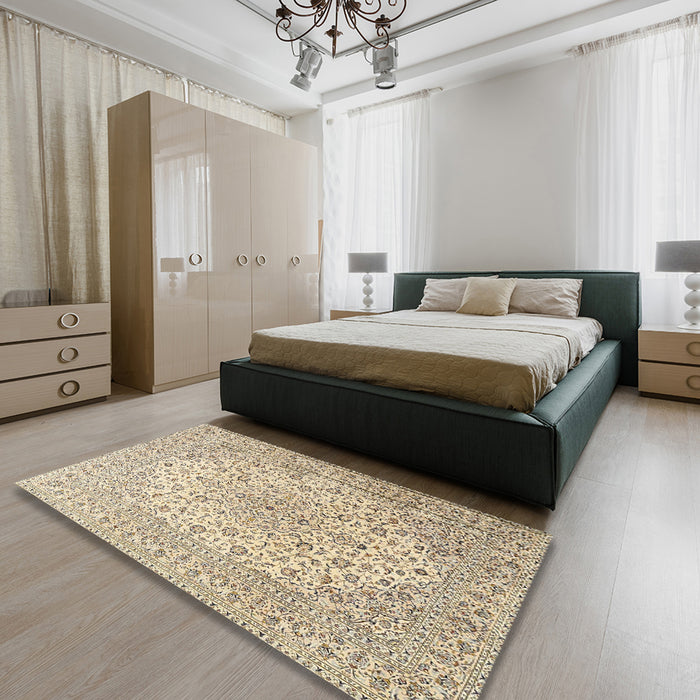 Traditional Dark Almond Brown Medallion Rug in a Bedroom, tr4005