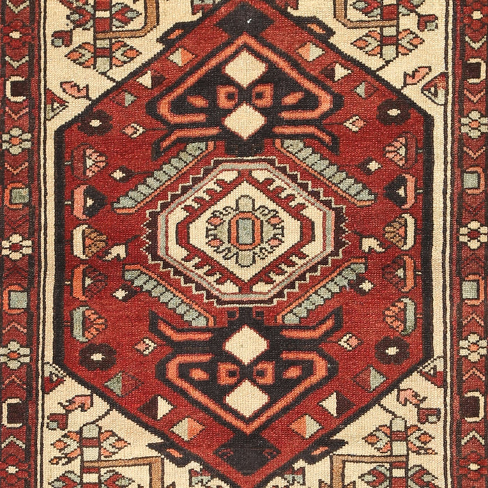 Machine Washable Traditional Tomato Red Rug, wshtr402