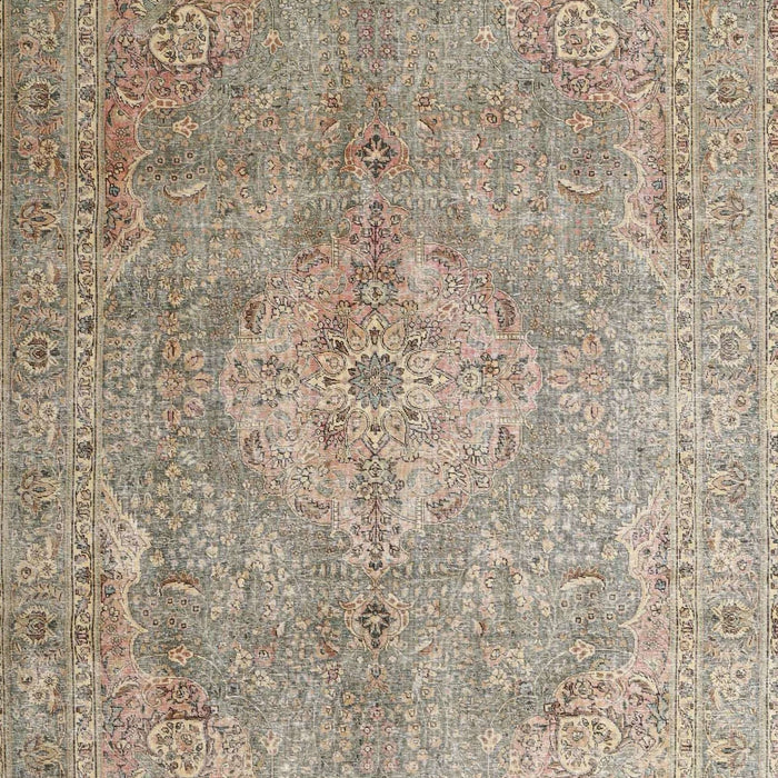 Machine Washable Traditional Dark Almond Brown Rug, wshtr4039