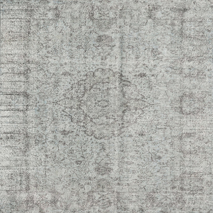Square Traditional Pale Silver Gray Persian Rug, tr4164