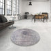 Round Traditional Platinum Silver Gray Persian Rug in a Office, tr4283