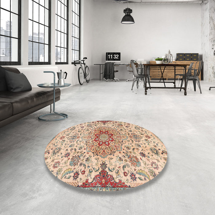 Round Machine Washable Traditional Gold Brown Rug in a Office, wshtr4294