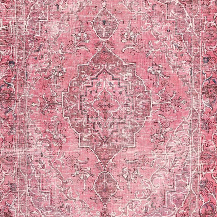 Traditional Dark Pink Medallion Rug, tr4346